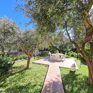 https://appartamento-pederzoli.hotelinveneto.com